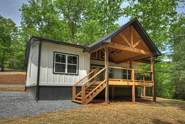 287 Rose Ridge Lane, Ellijay, GA 30540