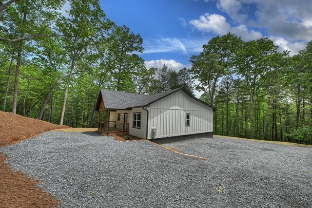 287 Rose Ridge Lane, Ellijay, GA 30540