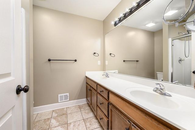 16809 Sheehan Road, Basehor, KS 66007