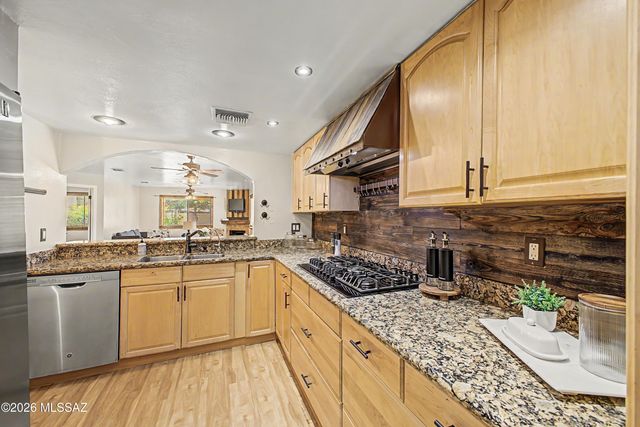 3781 E Edison Street, Tucson, AZ 85716