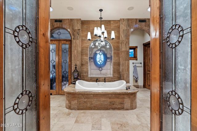 11240 E APACHE VISTAS Drive, Scottsdale, AZ 85262