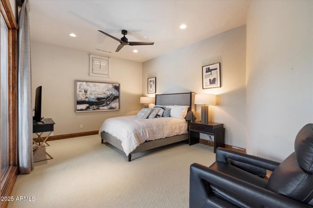 11240 E APACHE VISTAS Drive, Scottsdale, AZ 85262