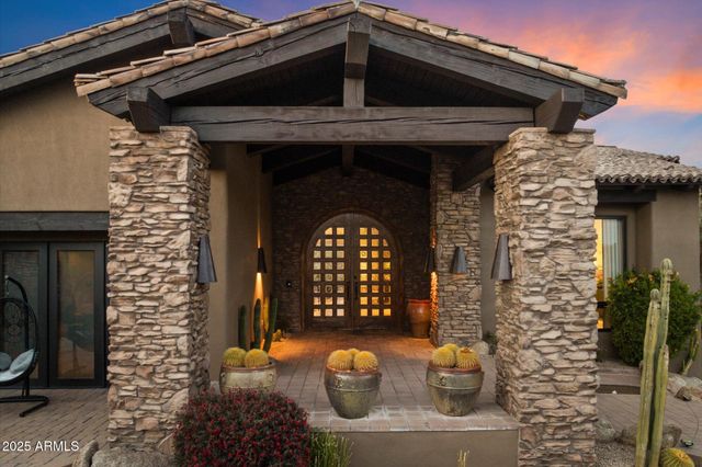 11240 E APACHE VISTAS Drive, Scottsdale, AZ 85262