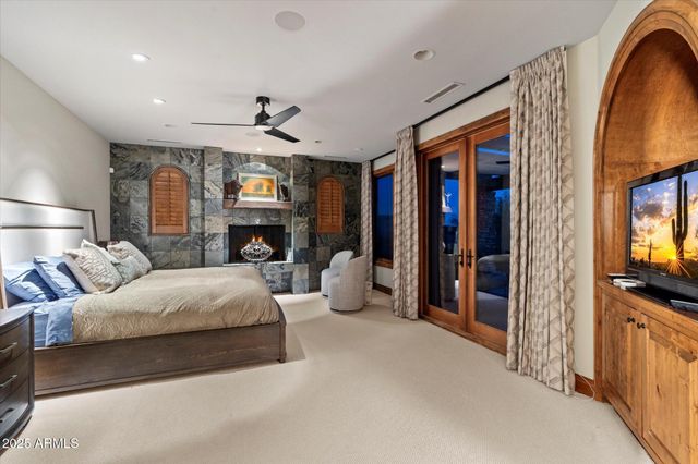 11240 E APACHE VISTAS Drive, Scottsdale, AZ 85262