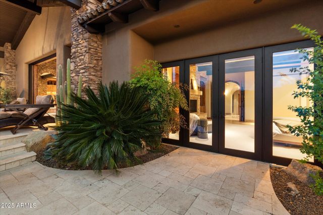 11240 E APACHE VISTAS Drive, Scottsdale, AZ 85262