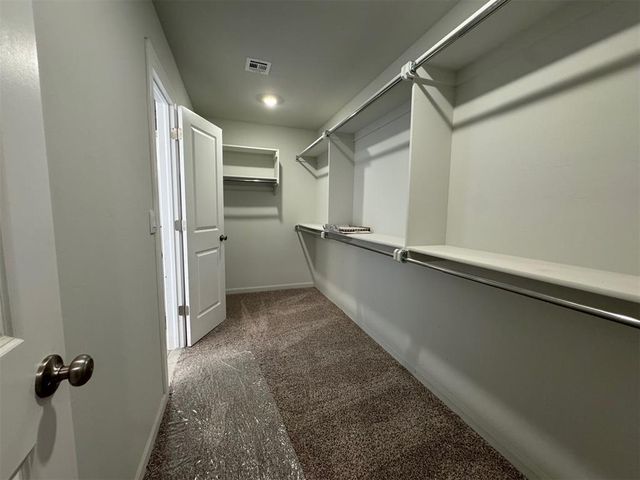 10729 Painted Turtle Way, Midwest City, OK 73130