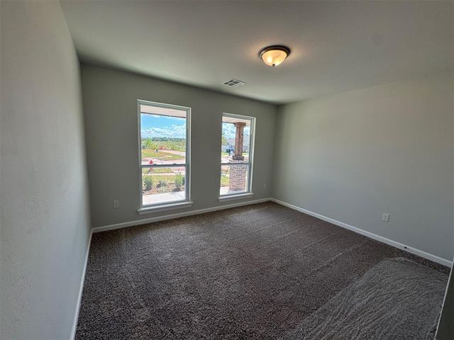 10729 Painted Turtle Way, Midwest City, OK 73130