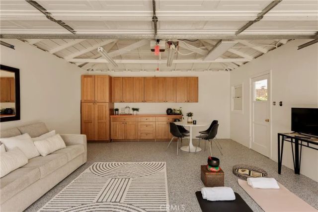 7737 Denrock, Westchester, CA 90045