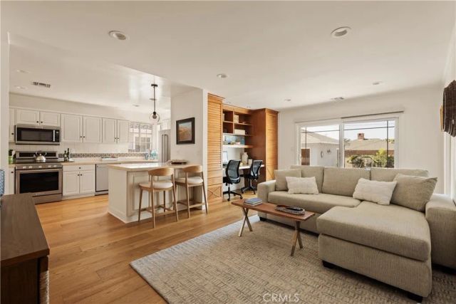 7737 Denrock, Westchester, CA 90045