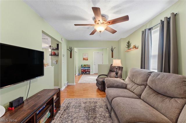 3813 Buechner Avenue, Cleveland, OH 44109