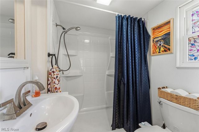 3813 Buechner Avenue, Cleveland, OH 44109
