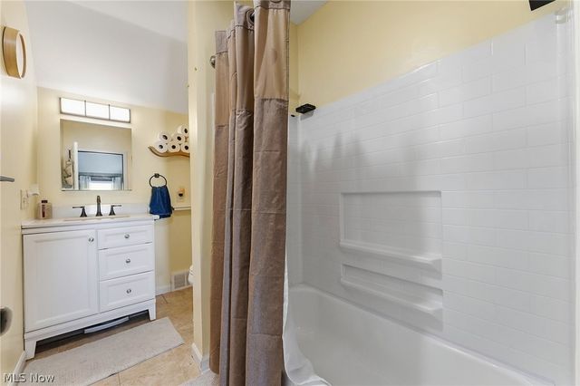 3813 Buechner Avenue, Cleveland, OH 44109