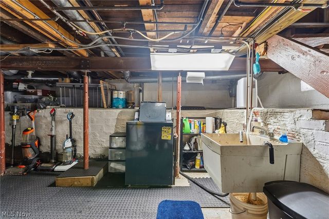 3813 Buechner Avenue, Cleveland, OH 44109