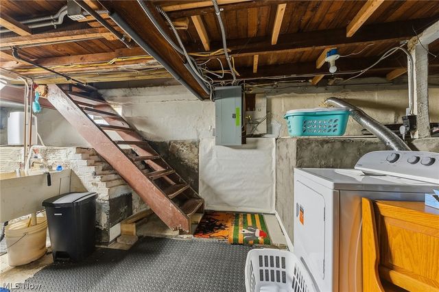 3813 Buechner Avenue, Cleveland, OH 44109