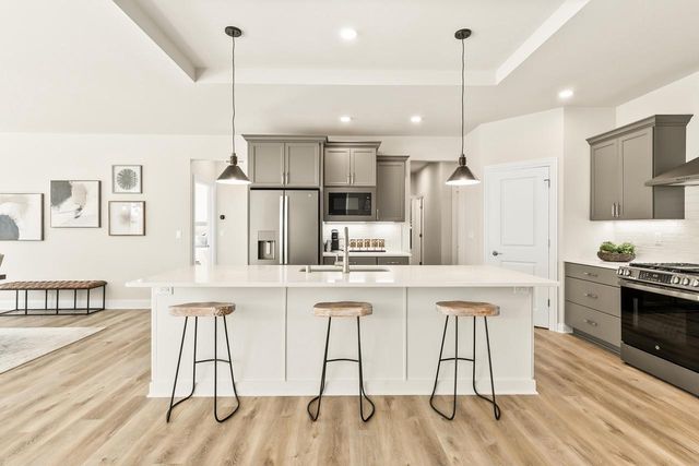 N82W27557 Cress-Brook DRIVE, Hartland, WI 53029