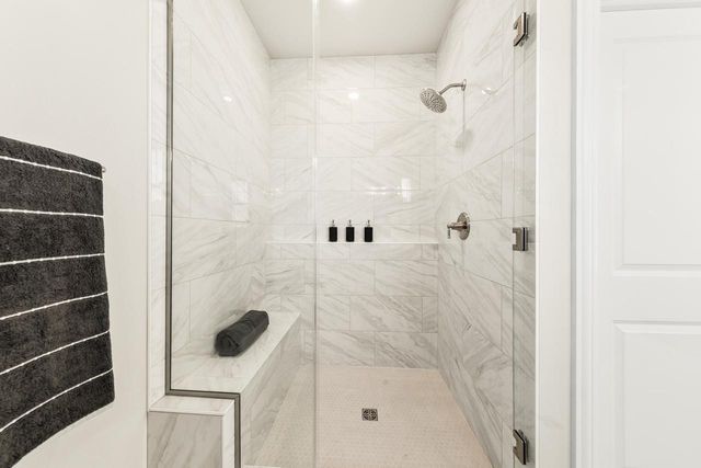 N82W27557 Cress-Brook DRIVE, Hartland, WI 53029