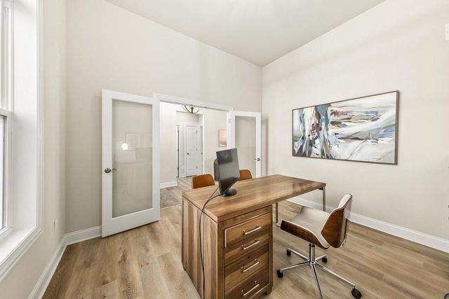 N82W27557 Cress-Brook DRIVE, Hartland, WI 53029