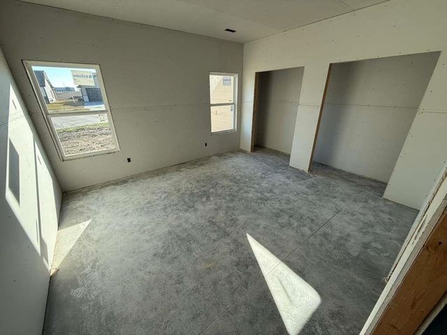 9002 E Forbes Cir., Bel Aire, KS 67226