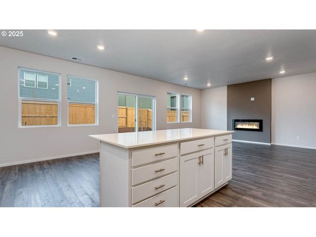 419 Pietro St Ne, Salem, OR 97301