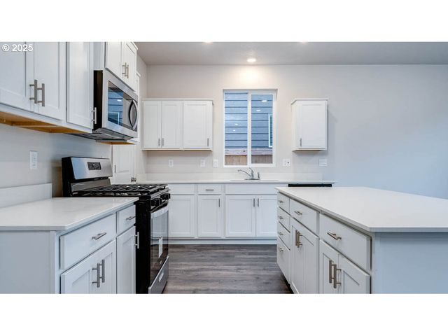 419 Pietro St Ne, Salem, OR 97301