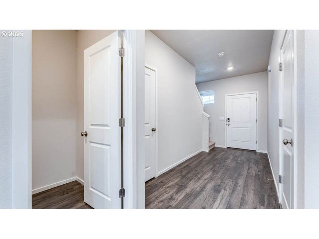 419 Pietro St Ne, Salem, OR 97301