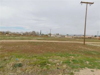 21100 Bear Valley, Apple Valley, CA 92307