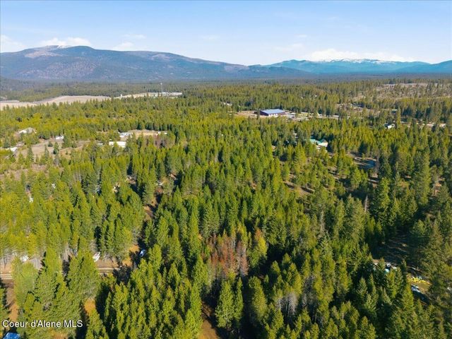 33482 N Charlotte DR, Spirit Lake, ID 83869