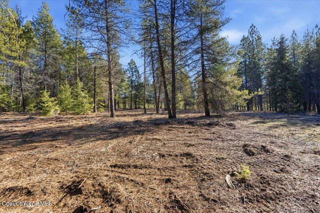 33482 N Charlotte DR, Spirit Lake, ID 83869