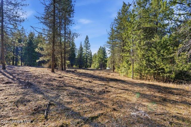 33482 N Charlotte DR, Spirit Lake, ID 83869