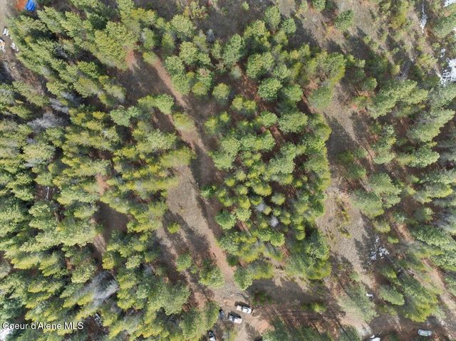 33482 N Charlotte DR, Spirit Lake, ID 83869