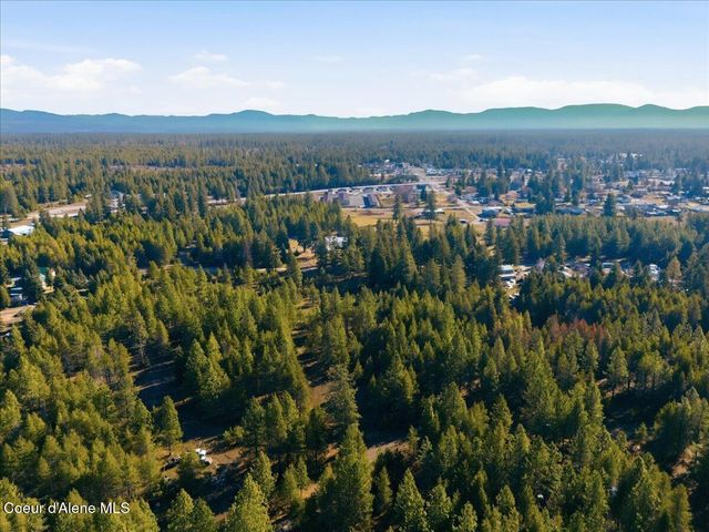 33482 N Charlotte DR, Spirit Lake, ID 83869