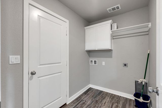 1314 E 95th St, Odessa, TX 79765