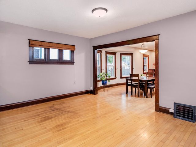 3512 34th Avenue S, Minneapolis, MN 55406