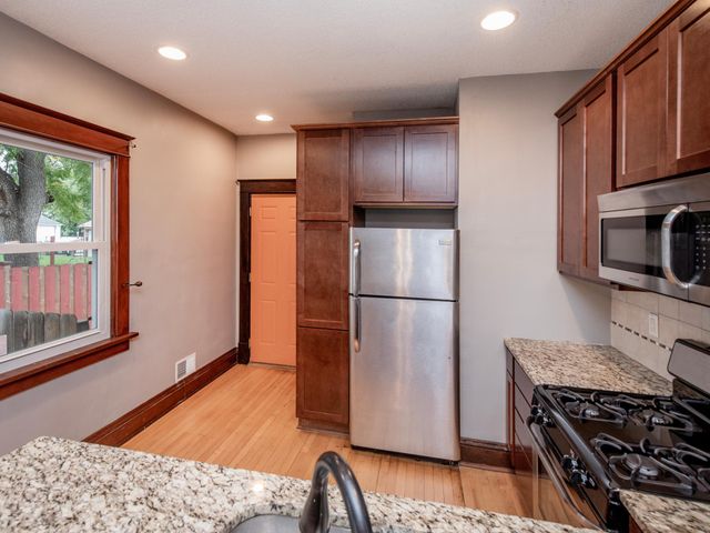 3512 34th Avenue S, Minneapolis, MN 55406