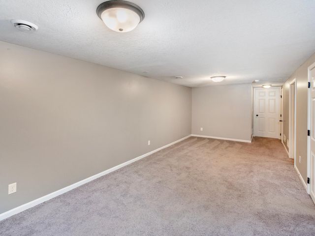 3512 34th Avenue S, Minneapolis, MN 55406