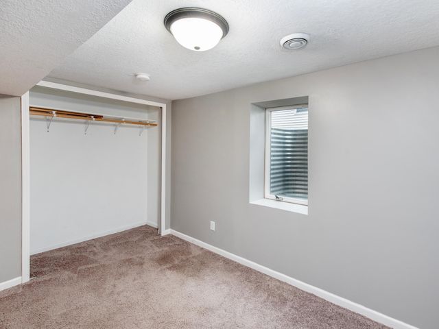3512 34th Avenue S, Minneapolis, MN 55406