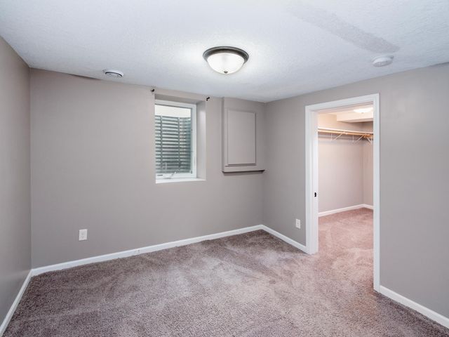 3512 34th Avenue S, Minneapolis, MN 55406