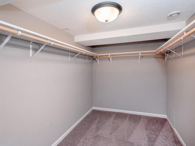 3512 34th Avenue S, Minneapolis, MN 55406