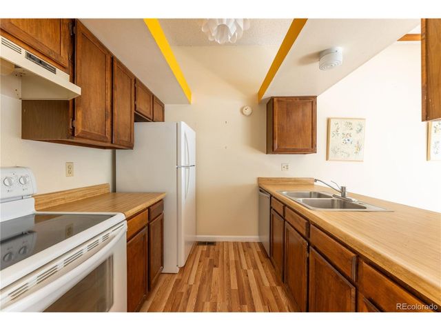4138 S Rifle Way, Aurora, CO 80013