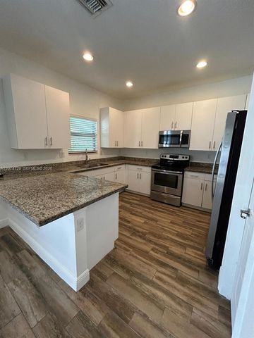 731 NE 193rd Street 731, Miami, FL 33179
