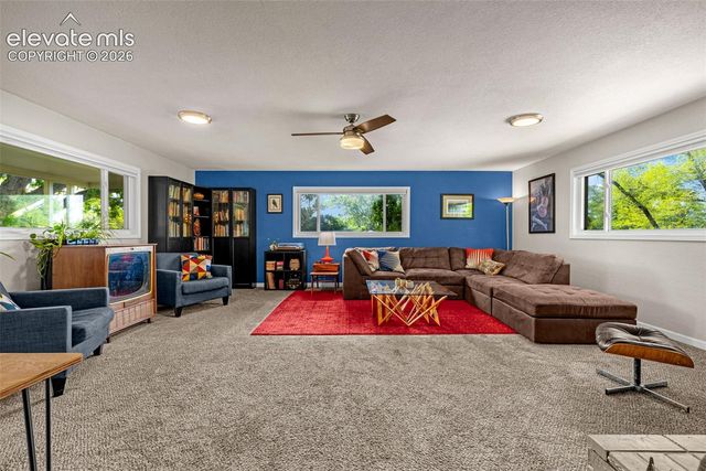 1424 Bellaire Drive, Colorado Springs, CO 80909