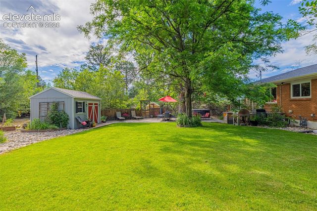 1424 Bellaire Drive, Colorado Springs, CO 80909