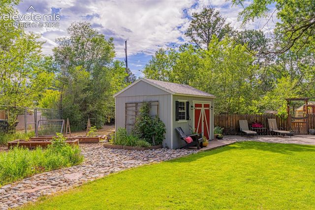 1424 Bellaire Drive, Colorado Springs, CO 80909