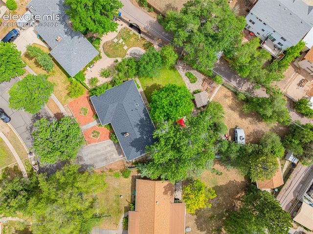 1424 Bellaire Drive, Colorado Springs, CO 80909