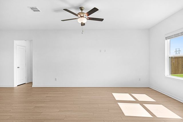 2146 Tule Way, Crandall, TX 75114