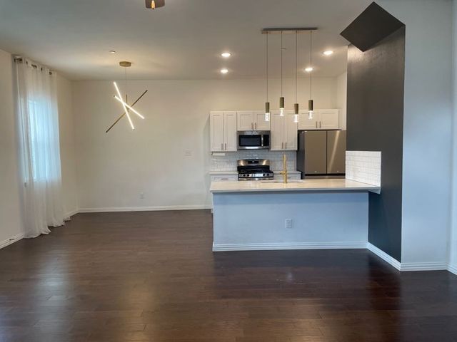 4342 Hebron Street, Irving, TX 75061