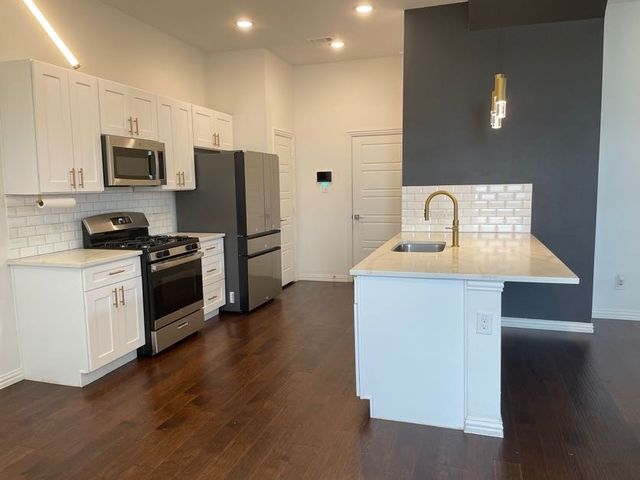 4342 Hebron Street, Irving, TX 75061