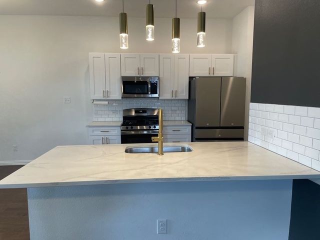4342 Hebron Street, Irving, TX 75061