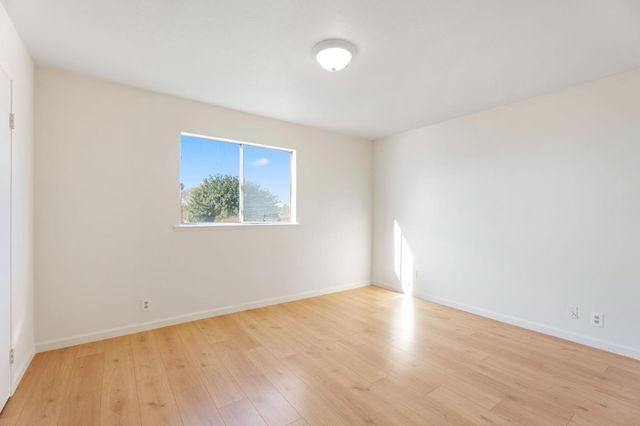 609 Moore Street, Madera, CA 93638