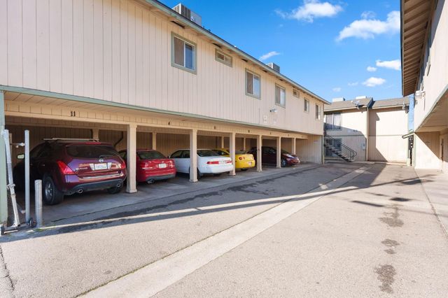 609 Moore Street, Madera, CA 93638